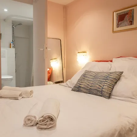 Duplex Historique Coeur Marais Appartamento